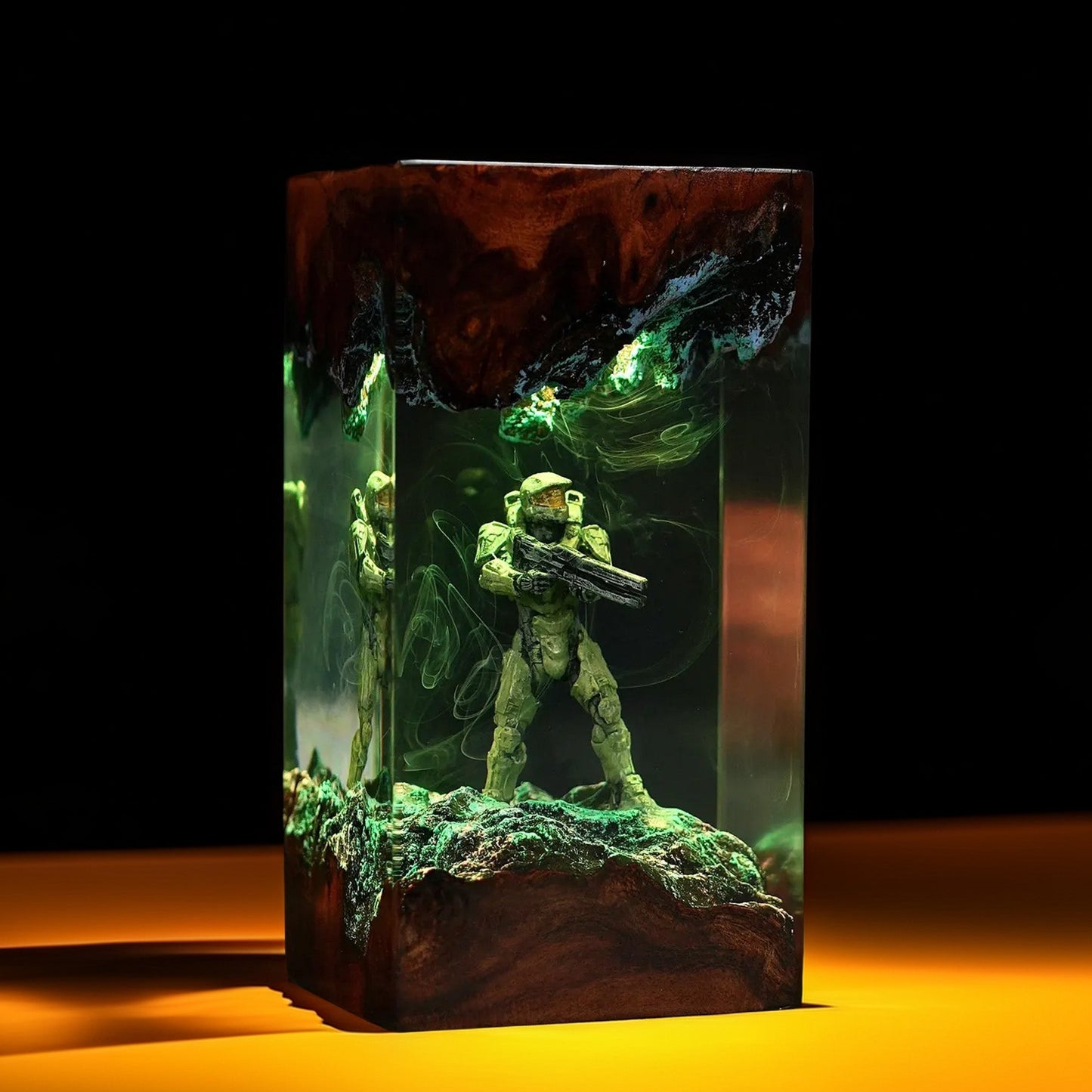 Green Spartan Soldier Resin Lamp