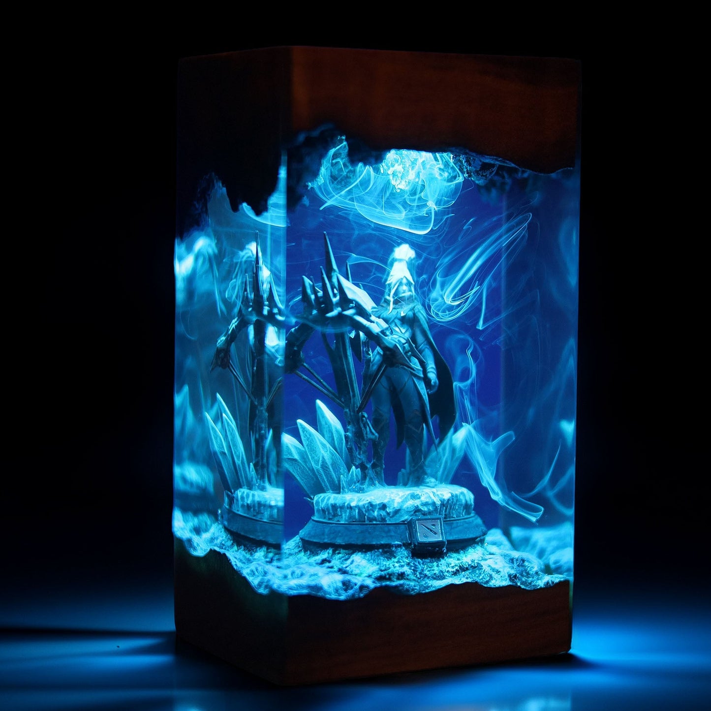 Shadow Elven Archer Resin Lamp