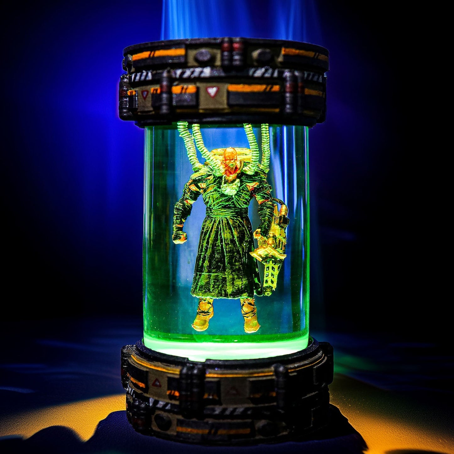 Pursuer Biolab Resin Lamp