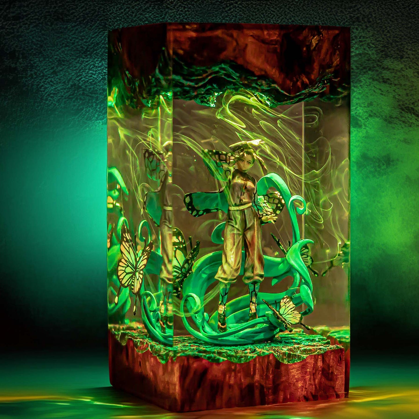 Insect Pillar Butterfly Resin Lamp 1 V2