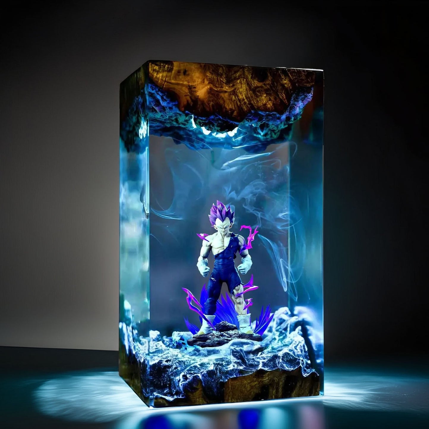 Crimson Pride Prince Resin Lamp