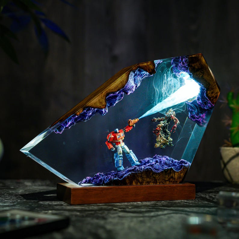 Optimus Titan vs Omega Destroyer Diorama Lamp: Handmade Resin Art