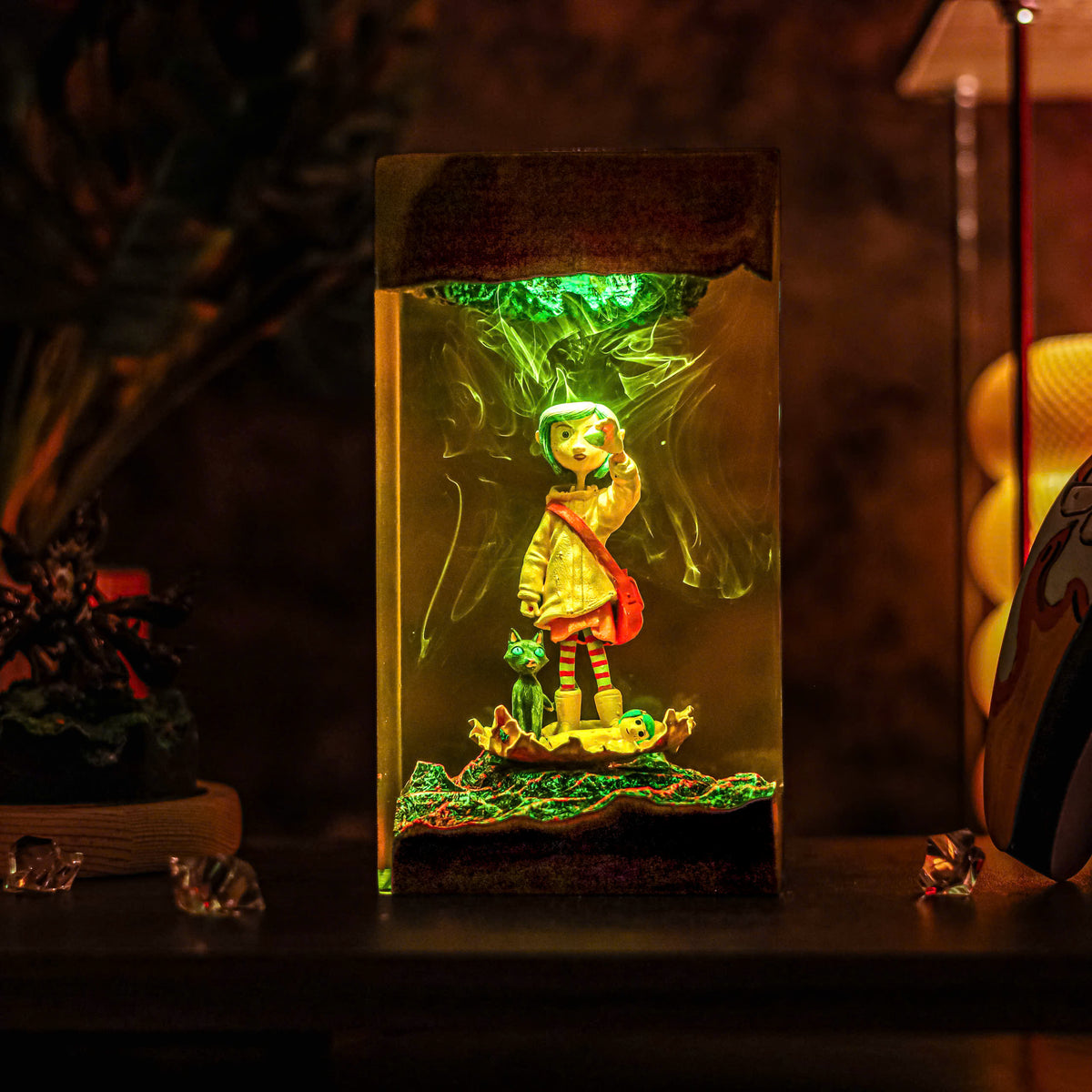 Coraline Resin Lamp