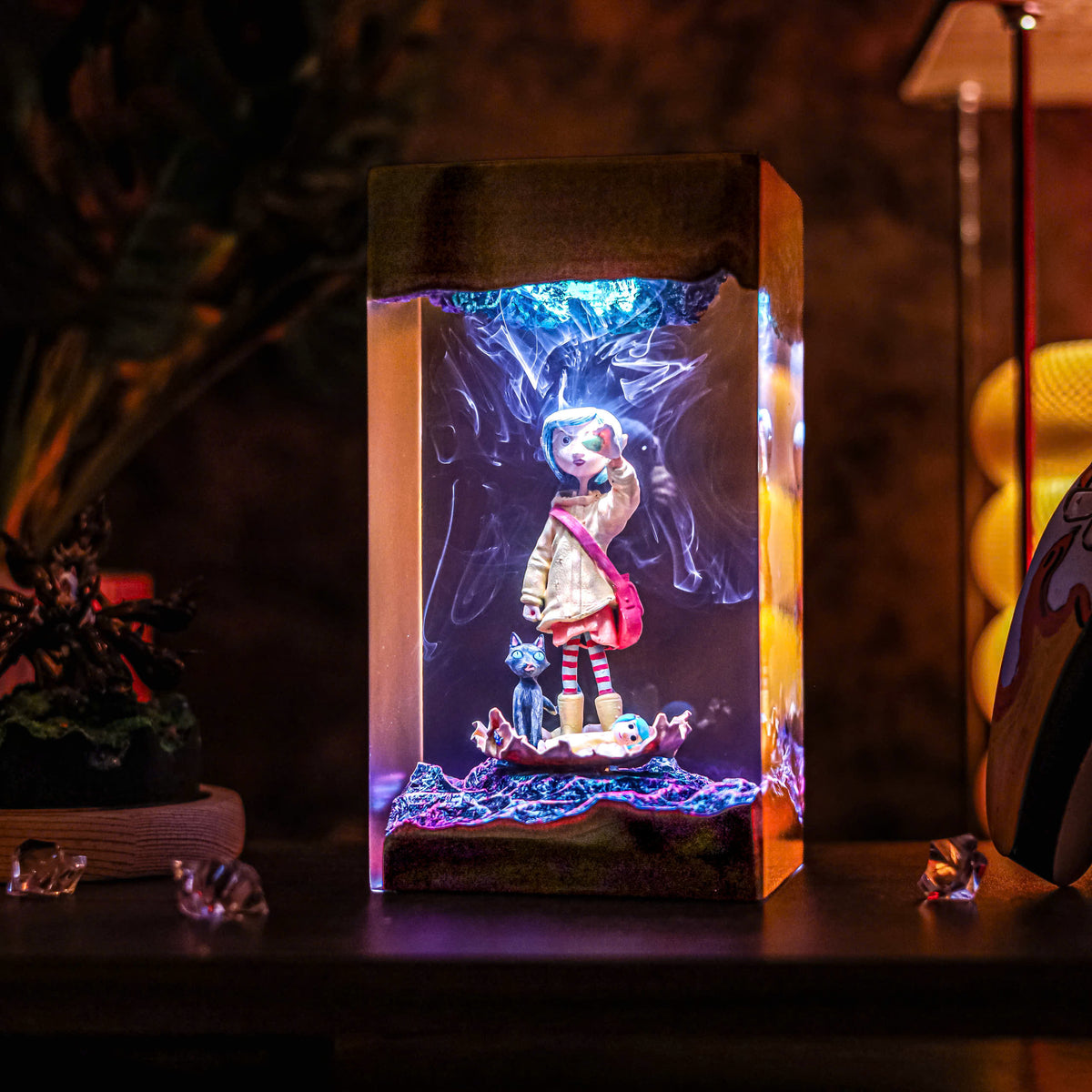 Coraline Resin Lamp