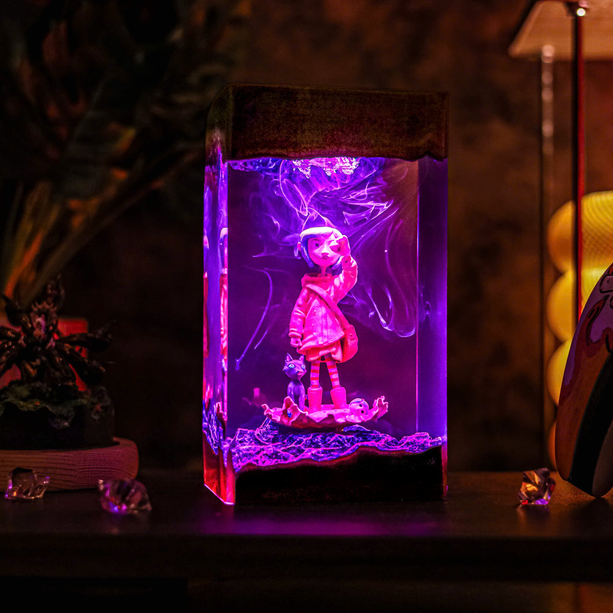 Coraline Resin Lamp