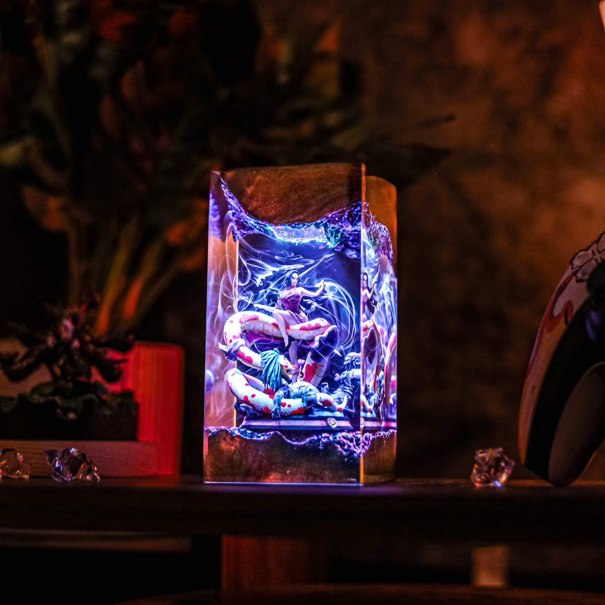 Boa Hancock Resin Lamp
