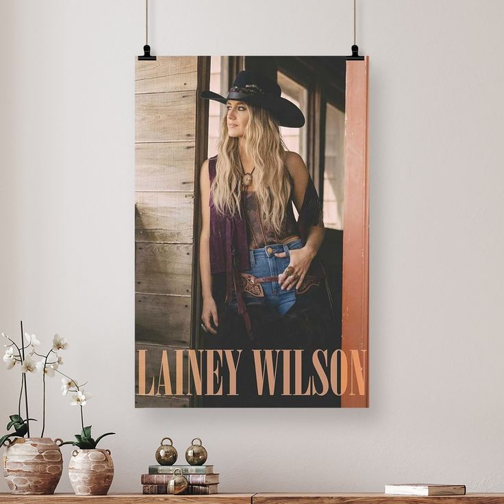 Lainey Wilson Poster Size 24''x36''