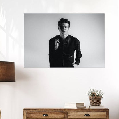 Yungblud announces 2026 UK and Ireland arena tour Size 24''x36''