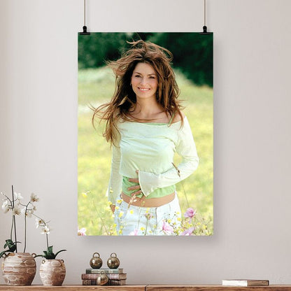 Beautiful Shania Twain Outdoor Portrait Photo Print Poster Size 24''x36''