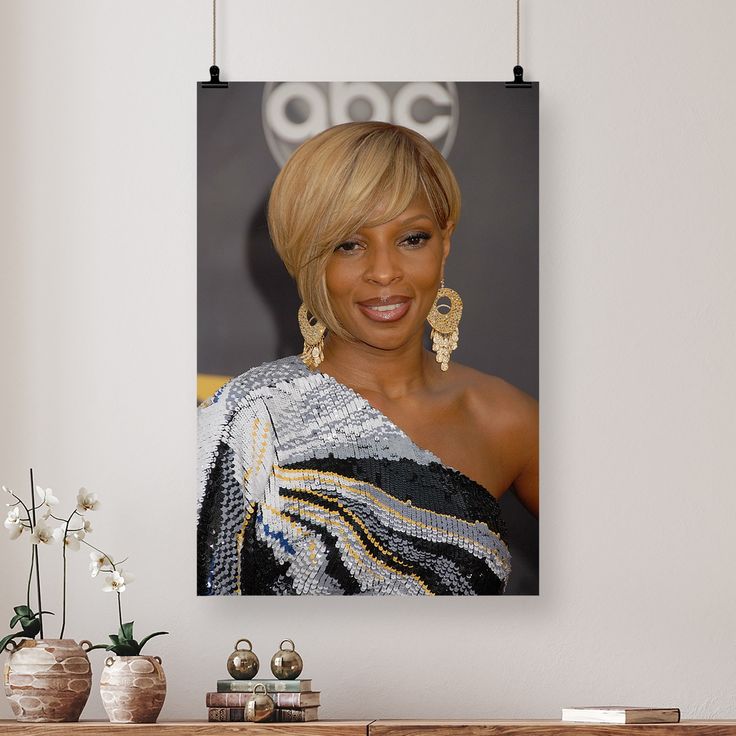 Mary J. Blige Music Musician Rapper Songwriter Wall Home Decor - POSTER Size 24''x36''