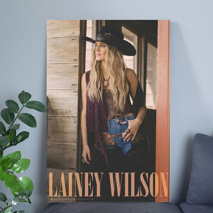 Music Poster Lainey Wilson Poster Retro Style - Size 24''x36''