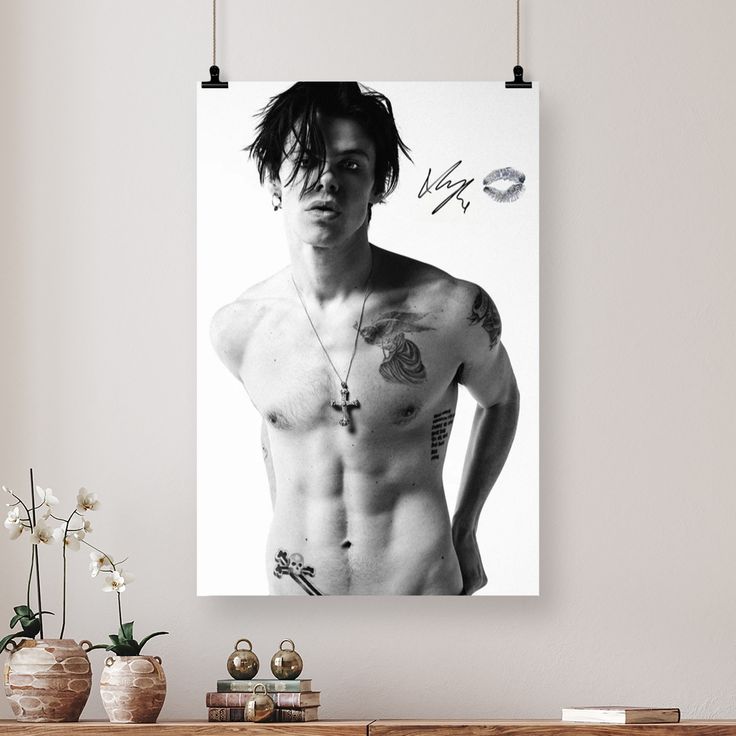 Yungblud “Shattered State” Splatter Deluxe Vinyl + Kissed Motel B&W Poster Bundle Size 24''x36''