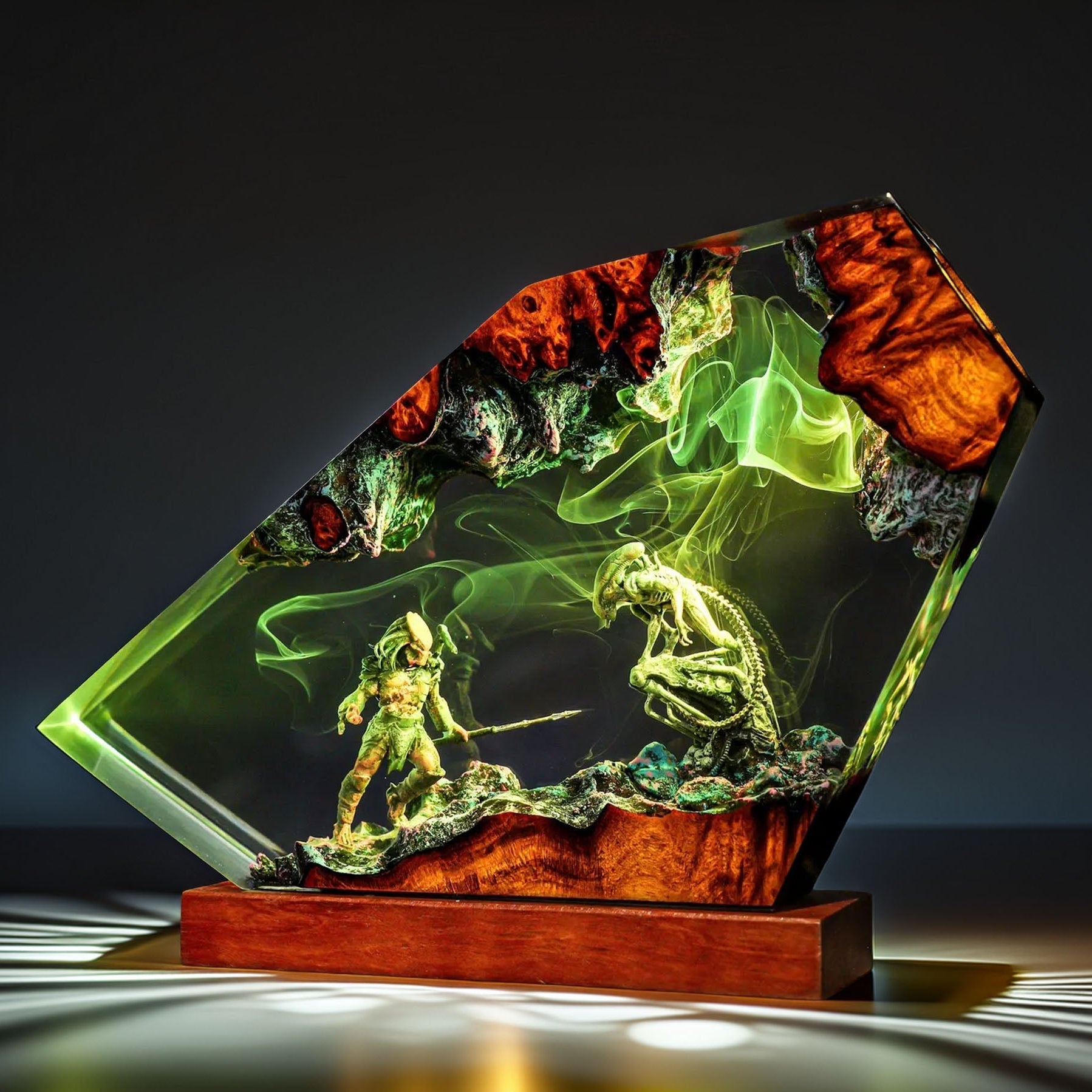 Space Explorer vs Acid-Blood Bio-Predator Resin Lamp
