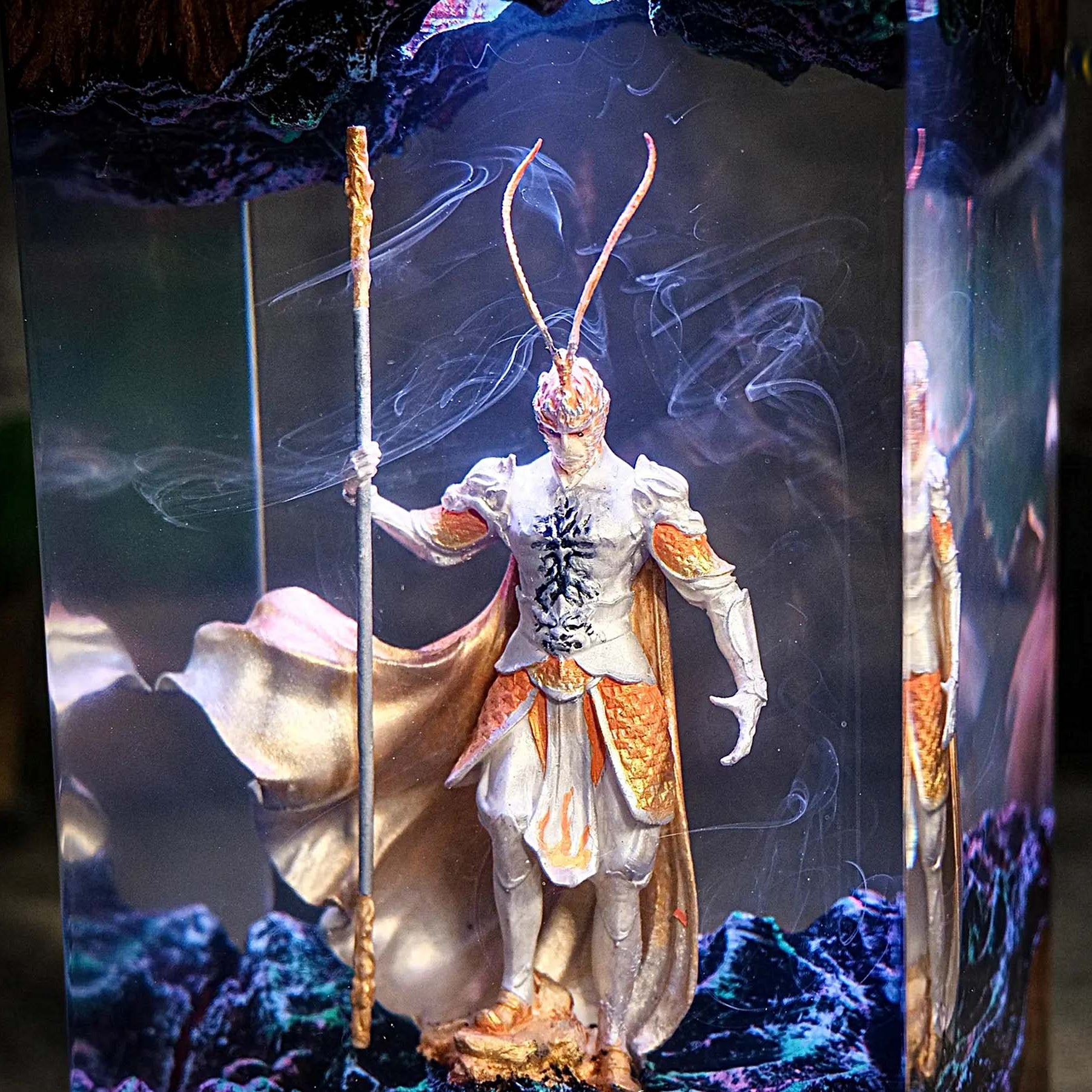 Mythic Monkey Sage Resin Lamp 2