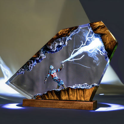Star-Shield Patriot Resin Lamp 02