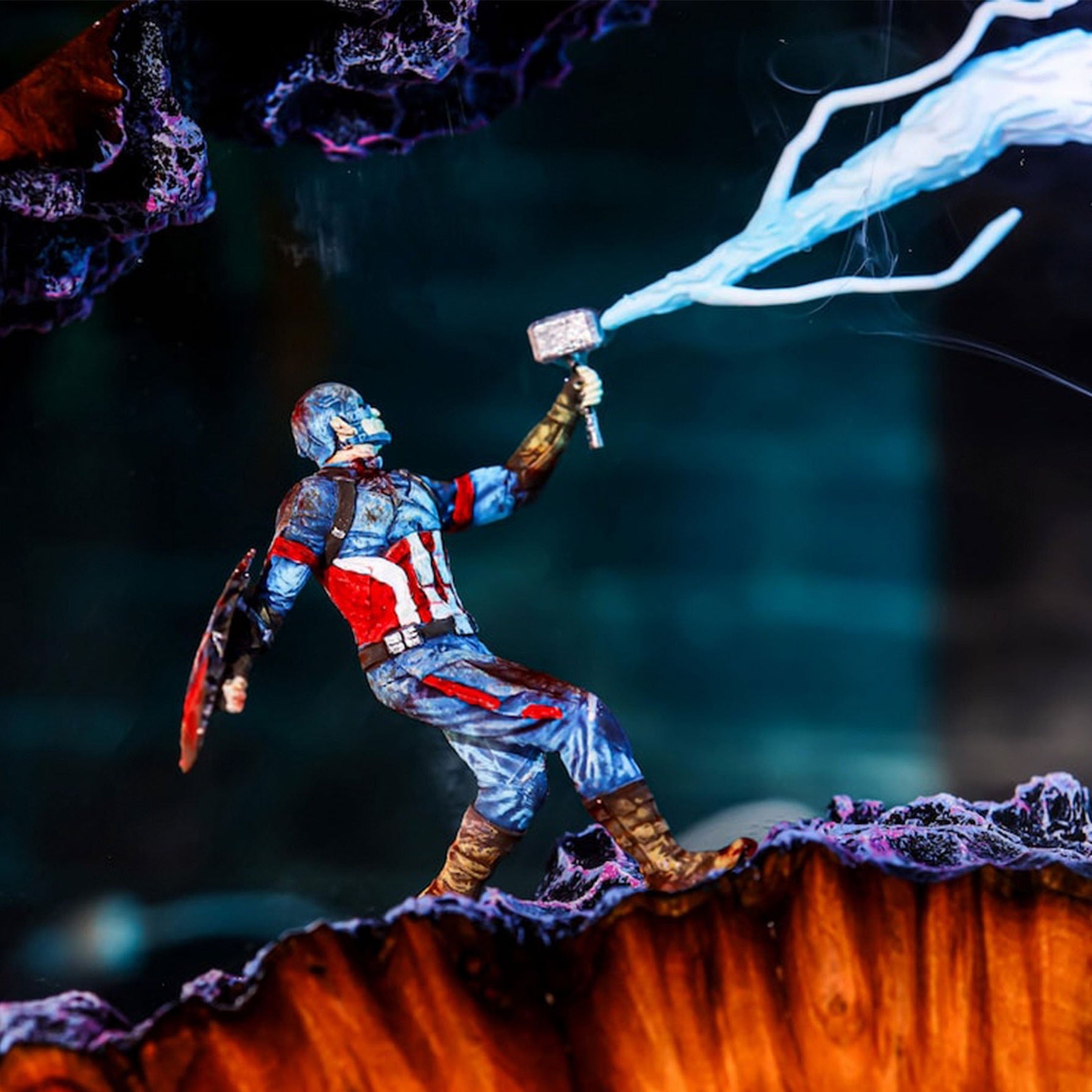 Star-Shield Patriot Resin Lamp 02