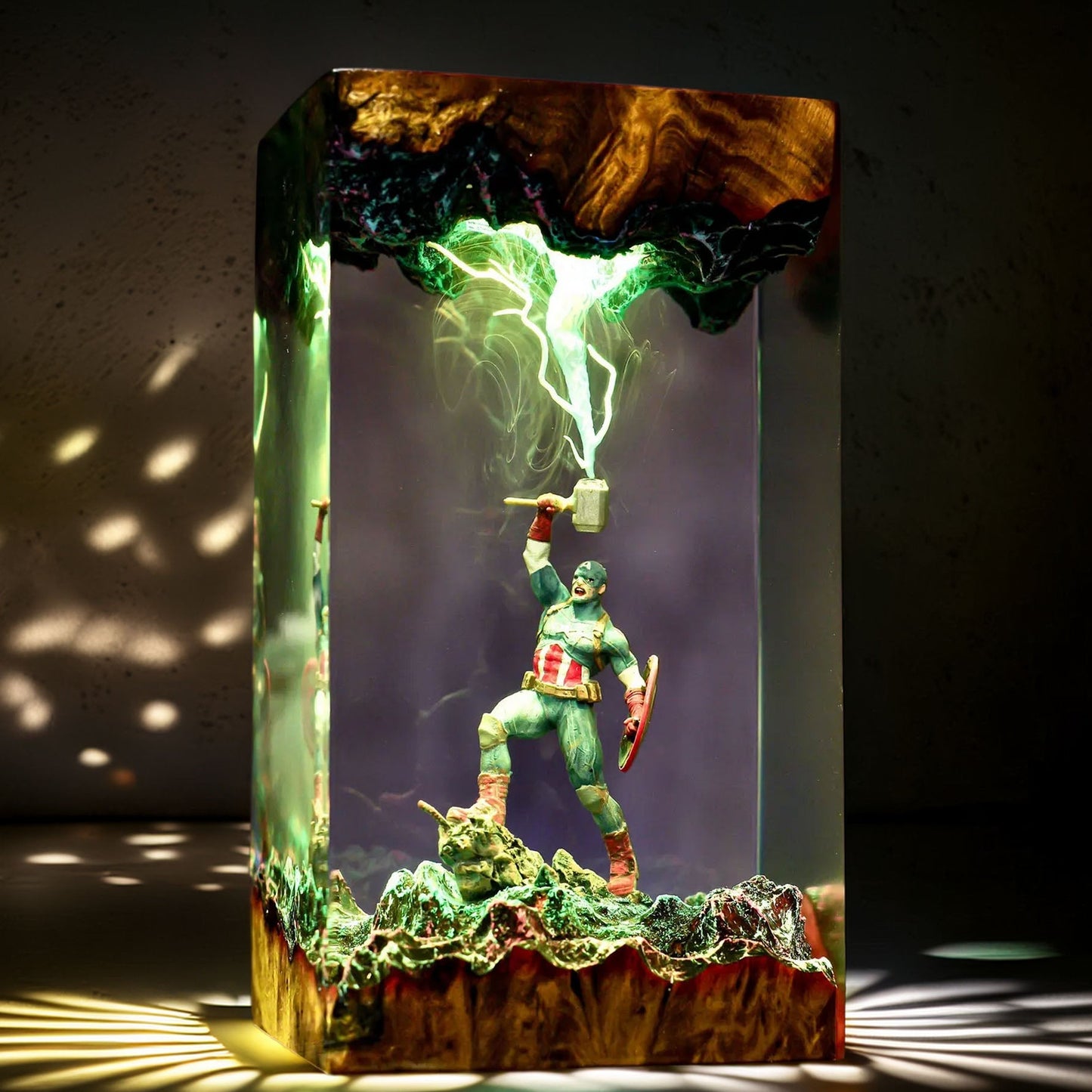 Star-Shield Patriot Resin Lamp