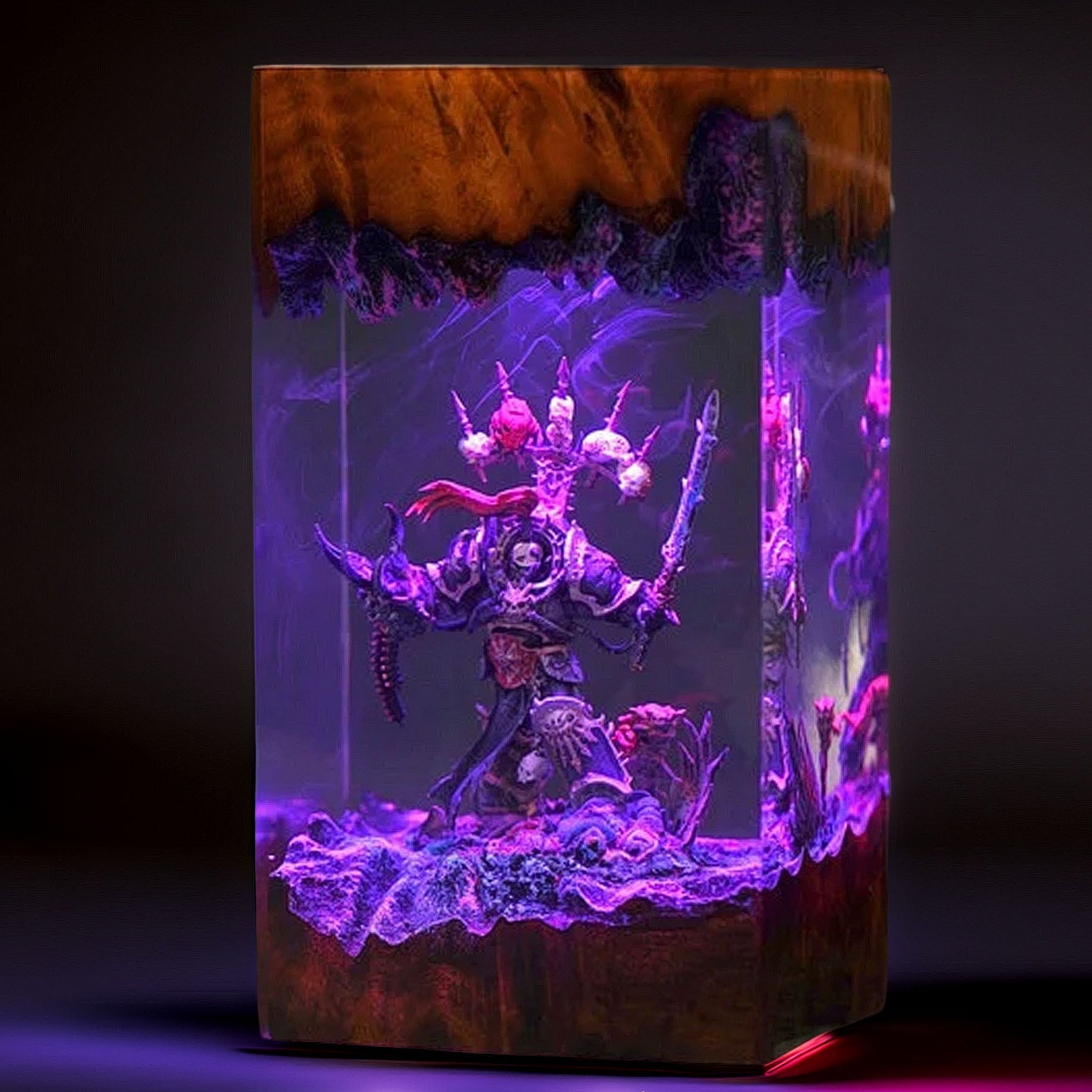 Corrupted Armored Crusader Resin Lamp