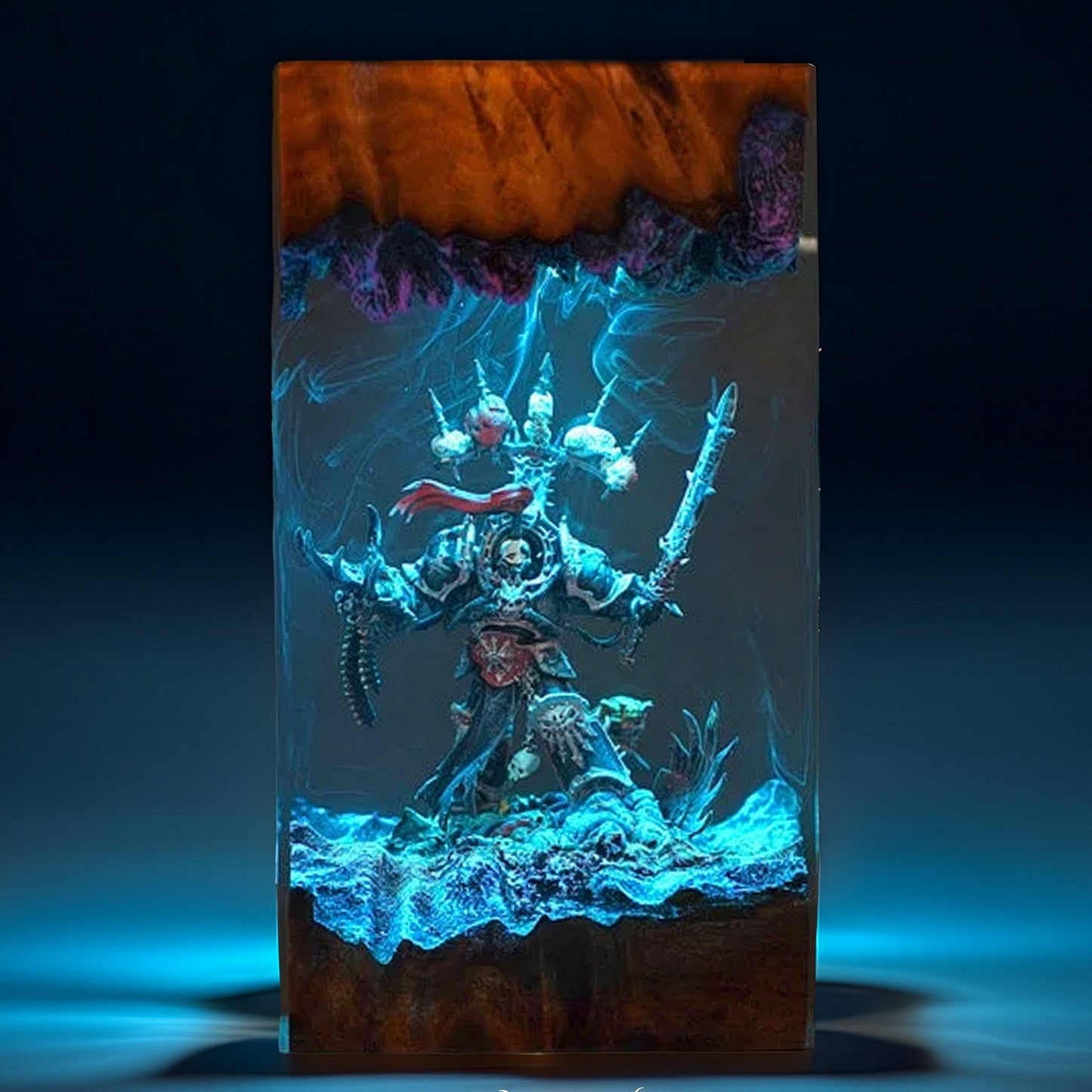 Corrupted Armored Crusader Resin Lamp