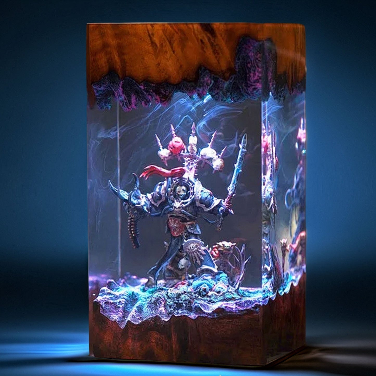 Corrupted Armored Crusader Resin Lamp
