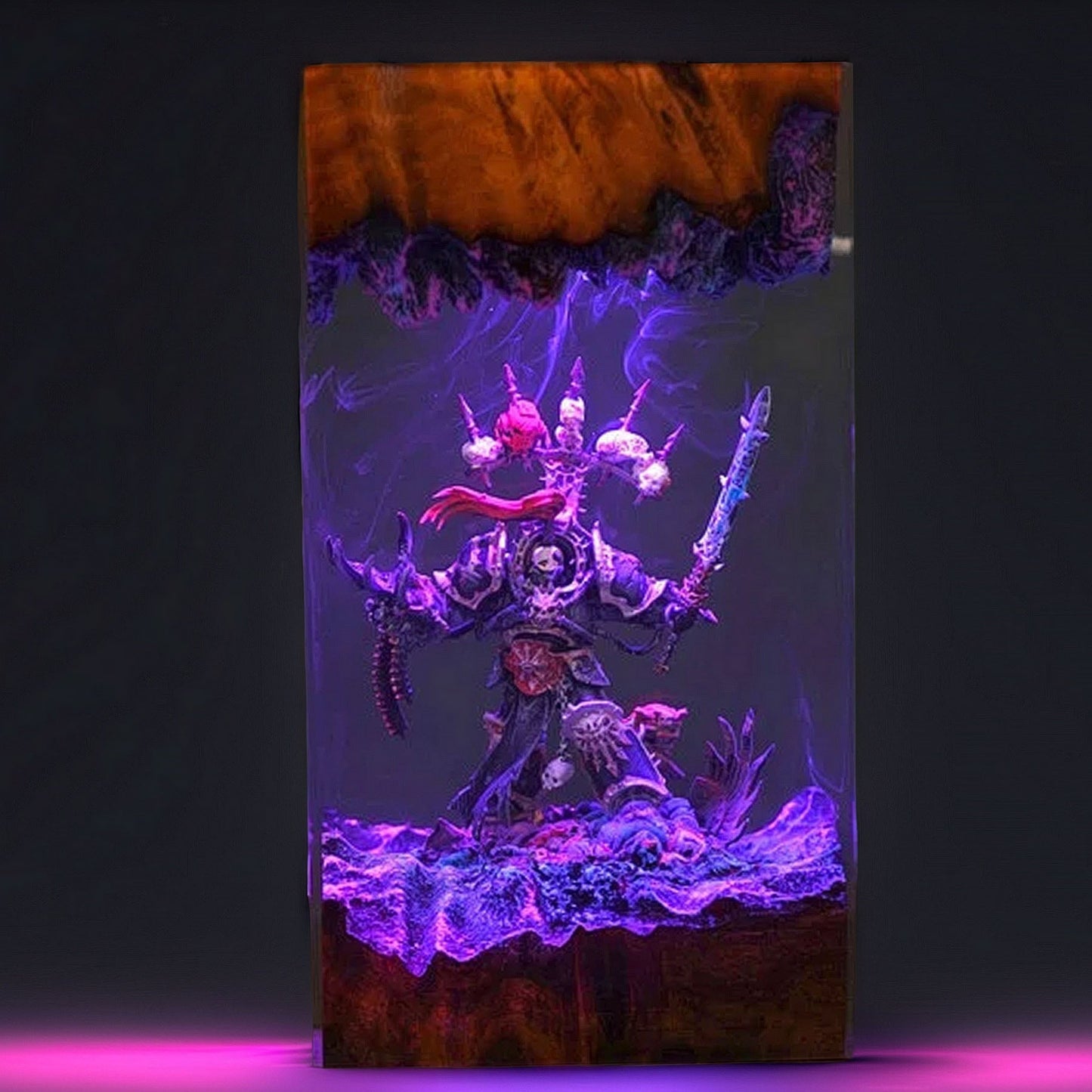 Corrupted Armored Crusader Resin Lamp
