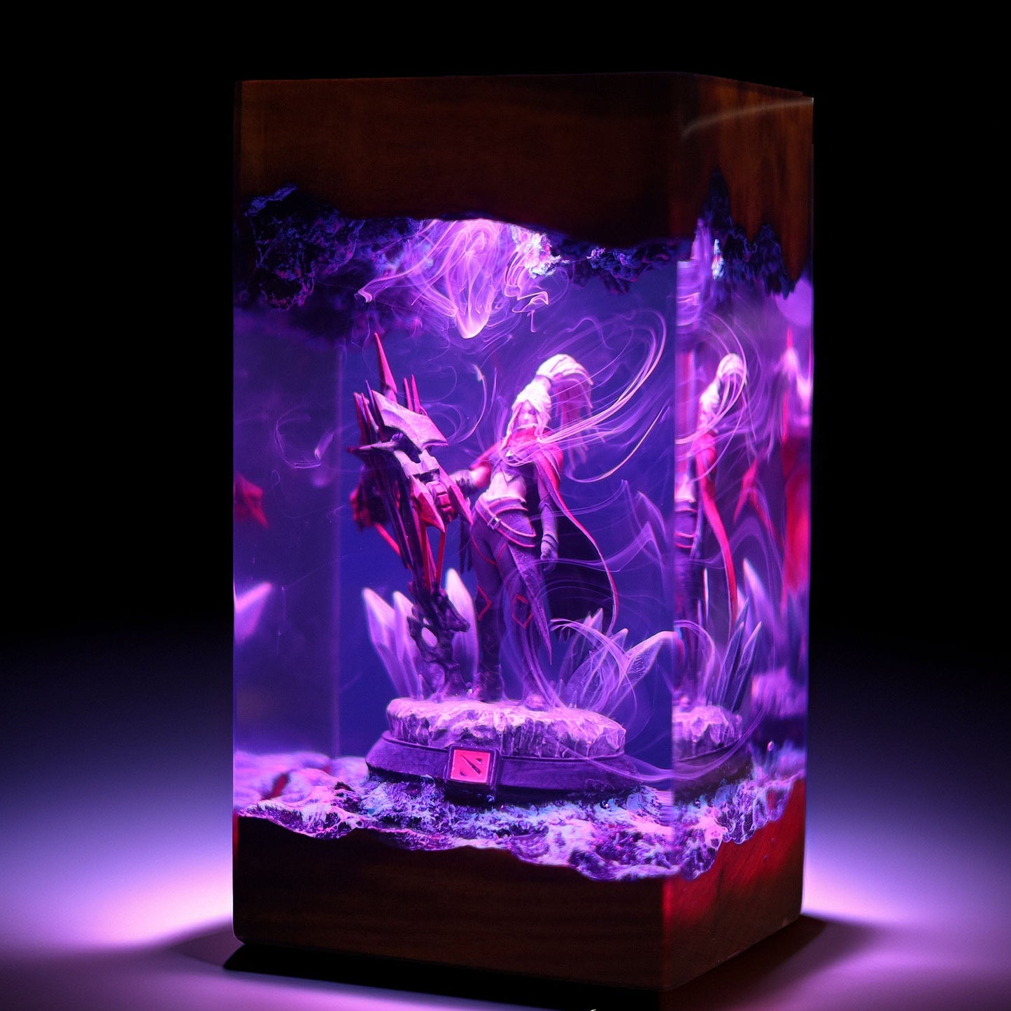 Shadow Elven Archer Resin Lamp
