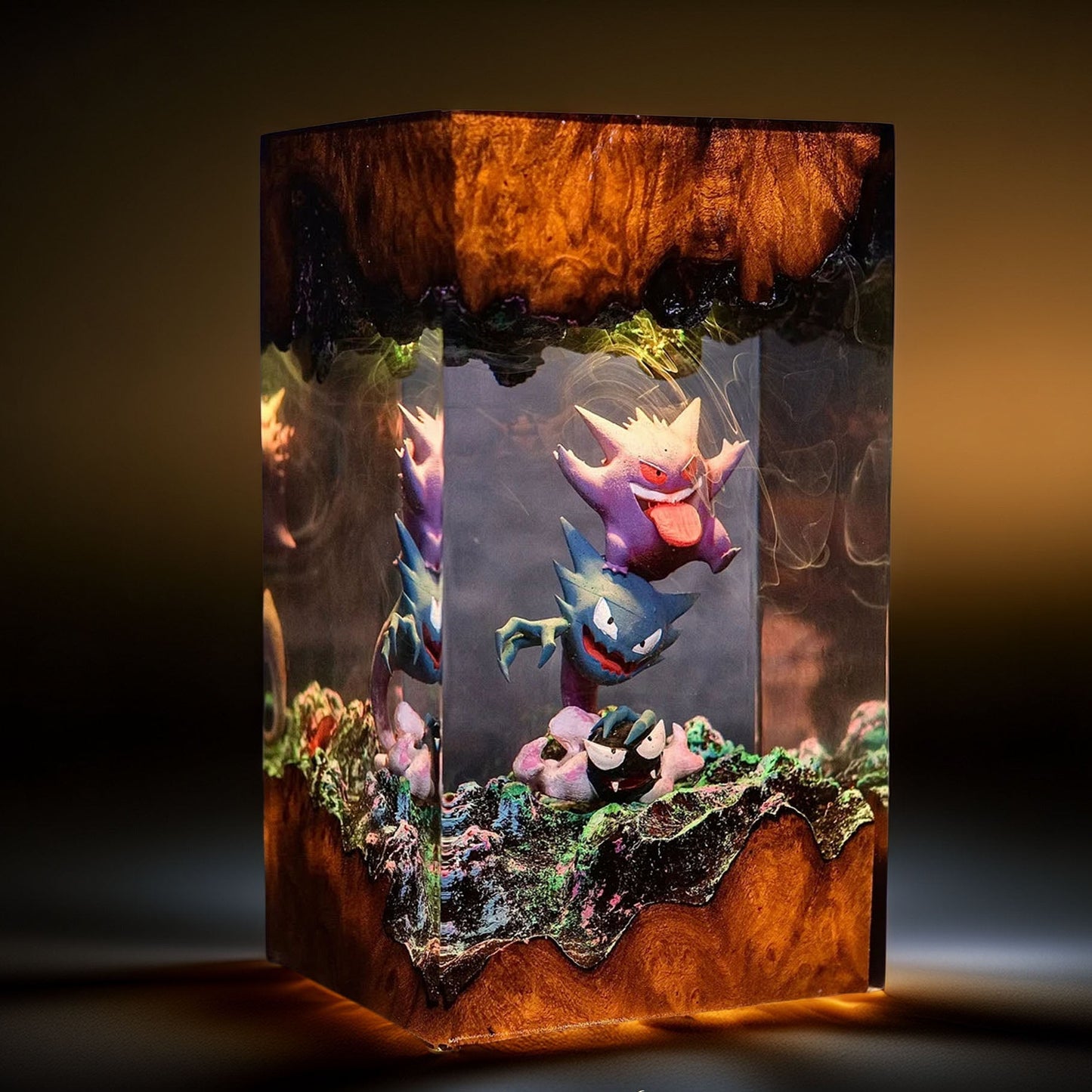 Shadow Phantom Resin Lamp