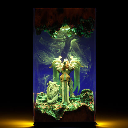 Crown Steel Conqueror Resin Lamp