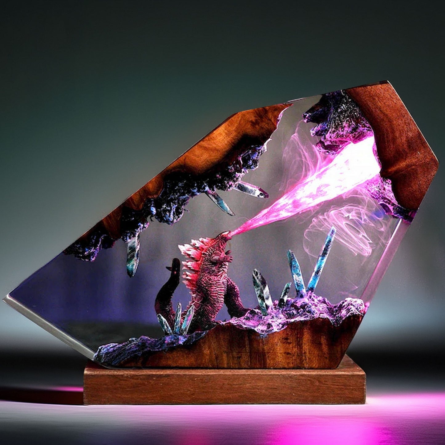 Atomic Titan Resin Lamp