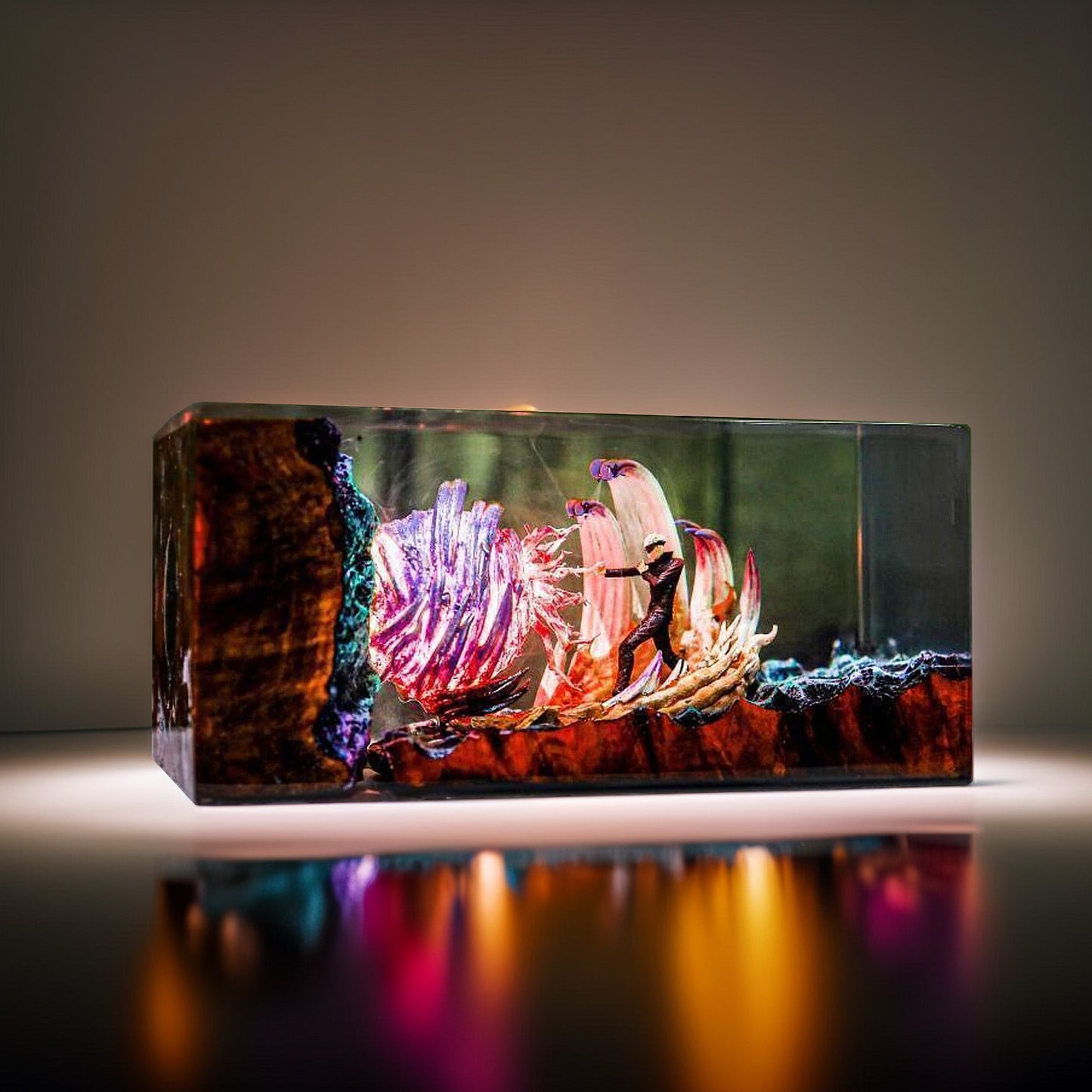 Six Eyes Sorcerer Power Resin Lamp