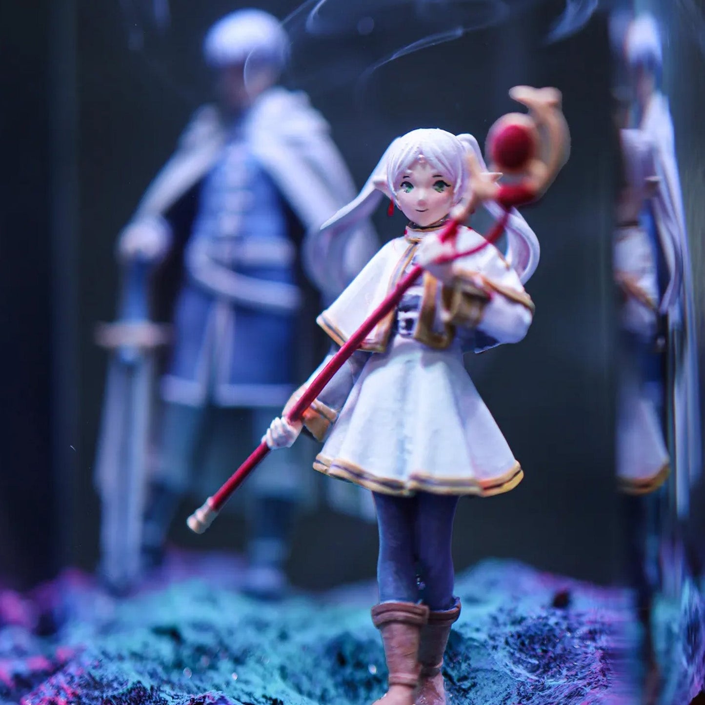 Hero Companion And Elven Mage Resin Lamp