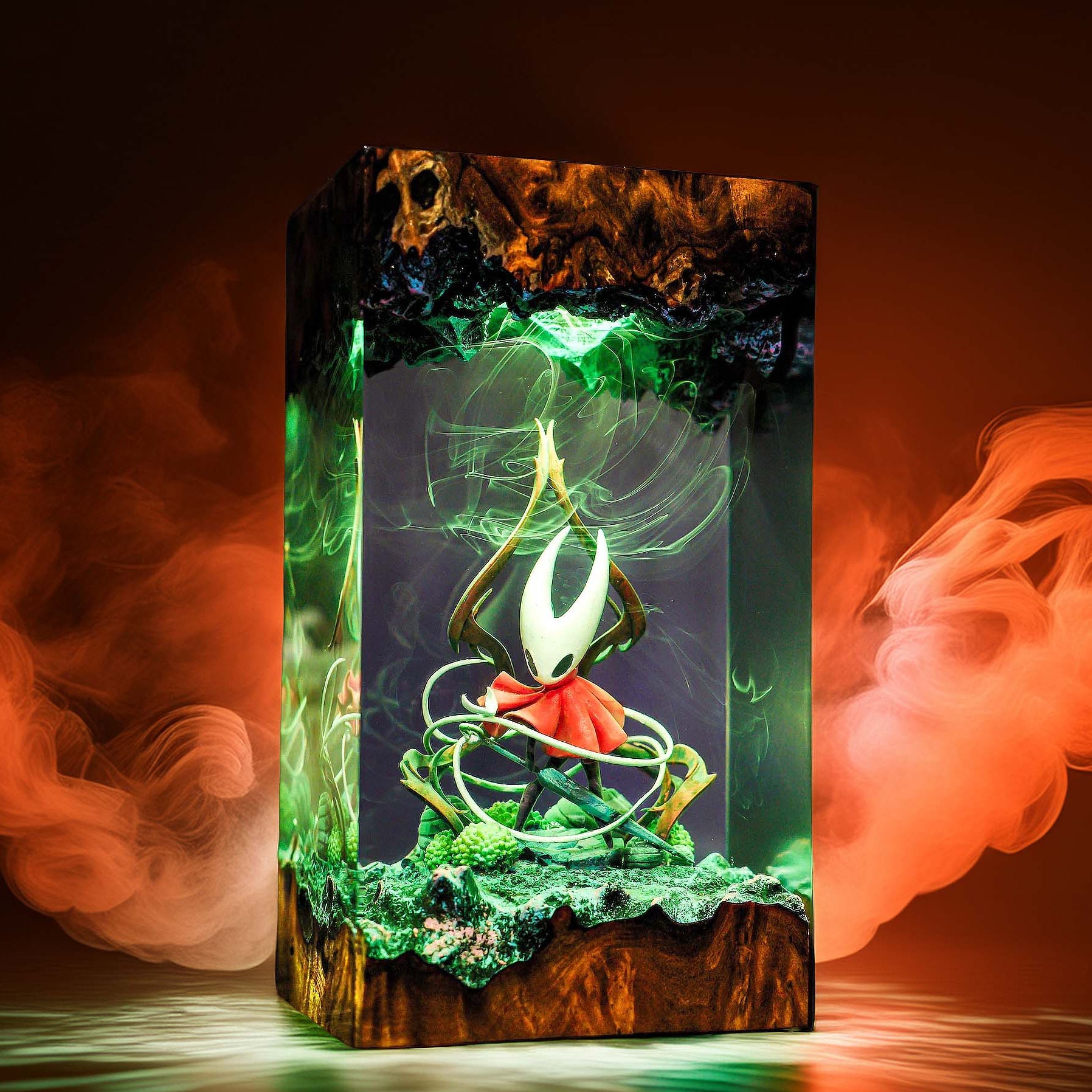 Crimson Needle Warrior Resin Lamp V2
