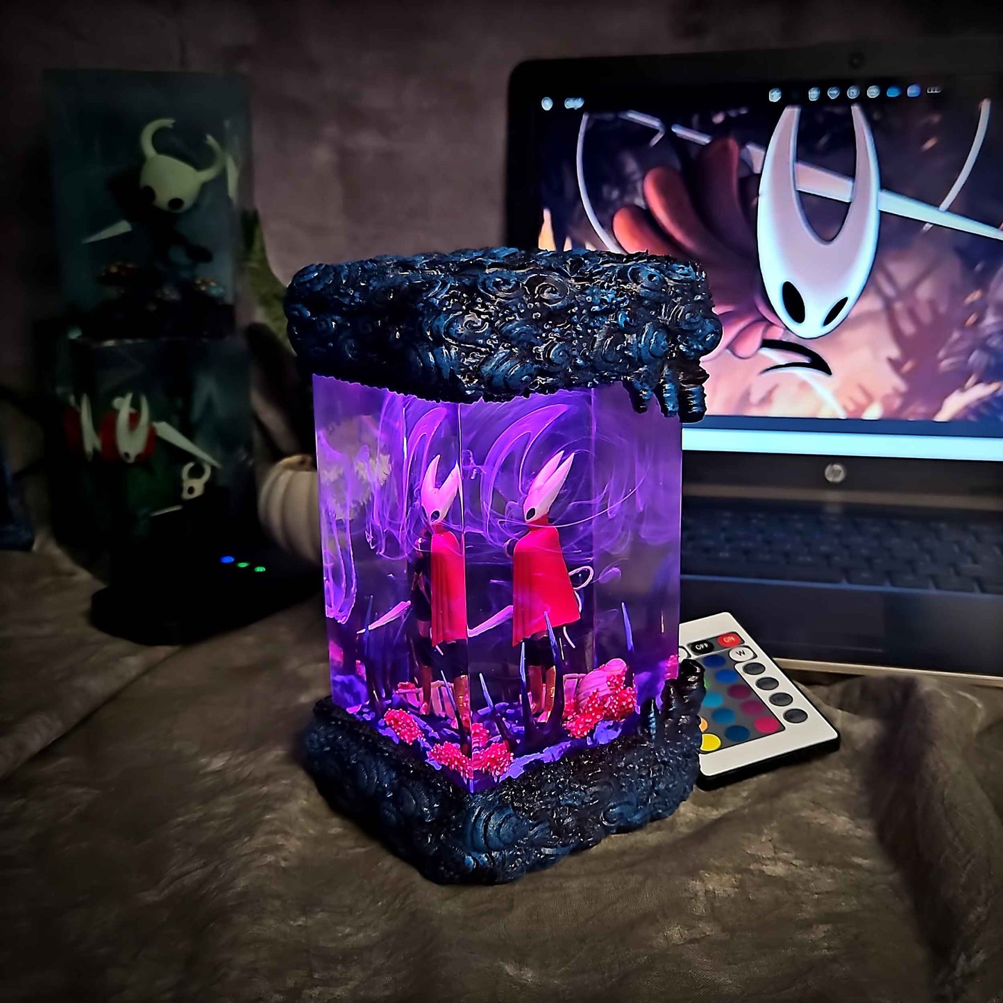 Crimson Needle Warrior Resin Lamp