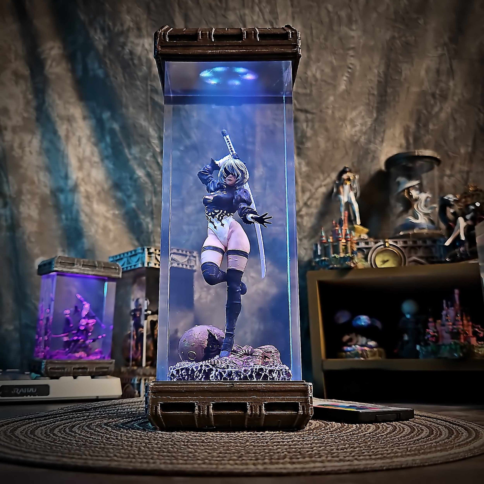 Combat Maiden Android Resin Lamp