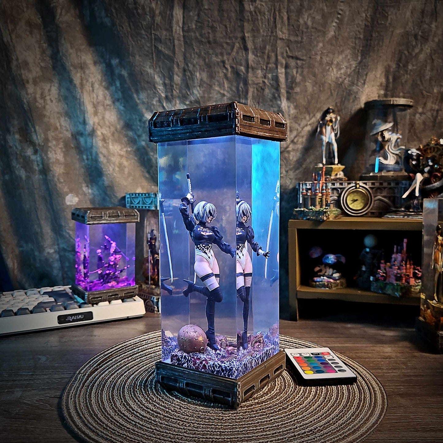 Combat Maiden Android Resin Lamp