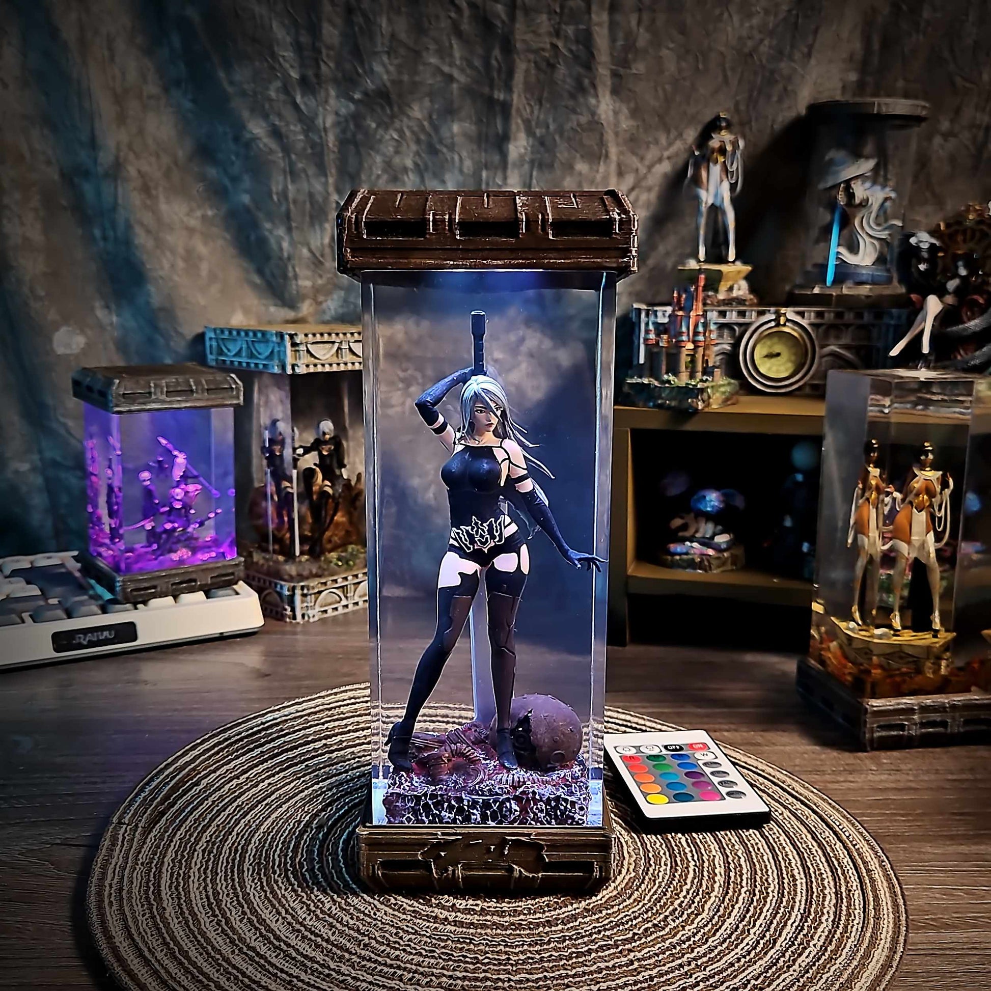 Rogue Combat Android Resin Lamp
