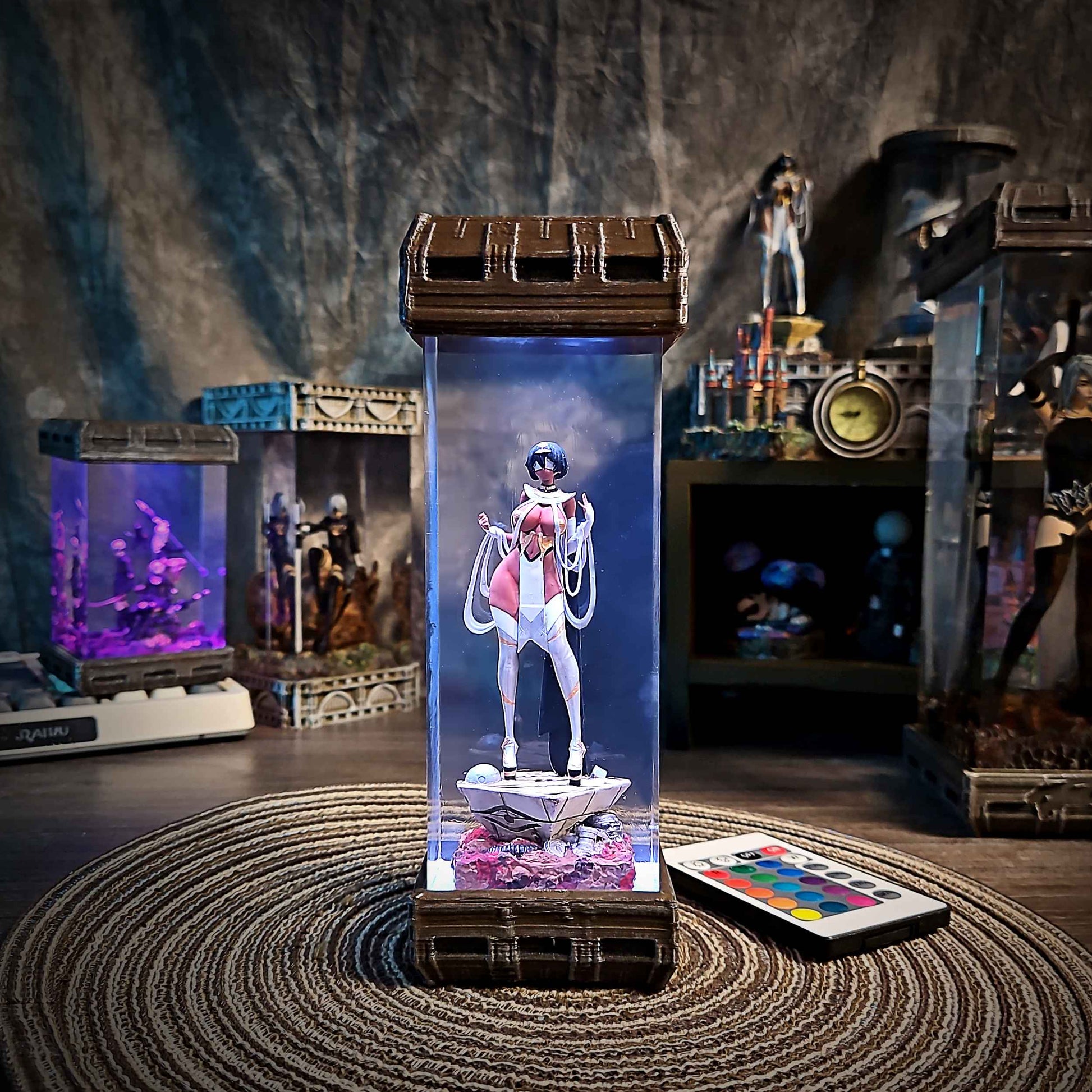 Prototype Android Resin Lamp