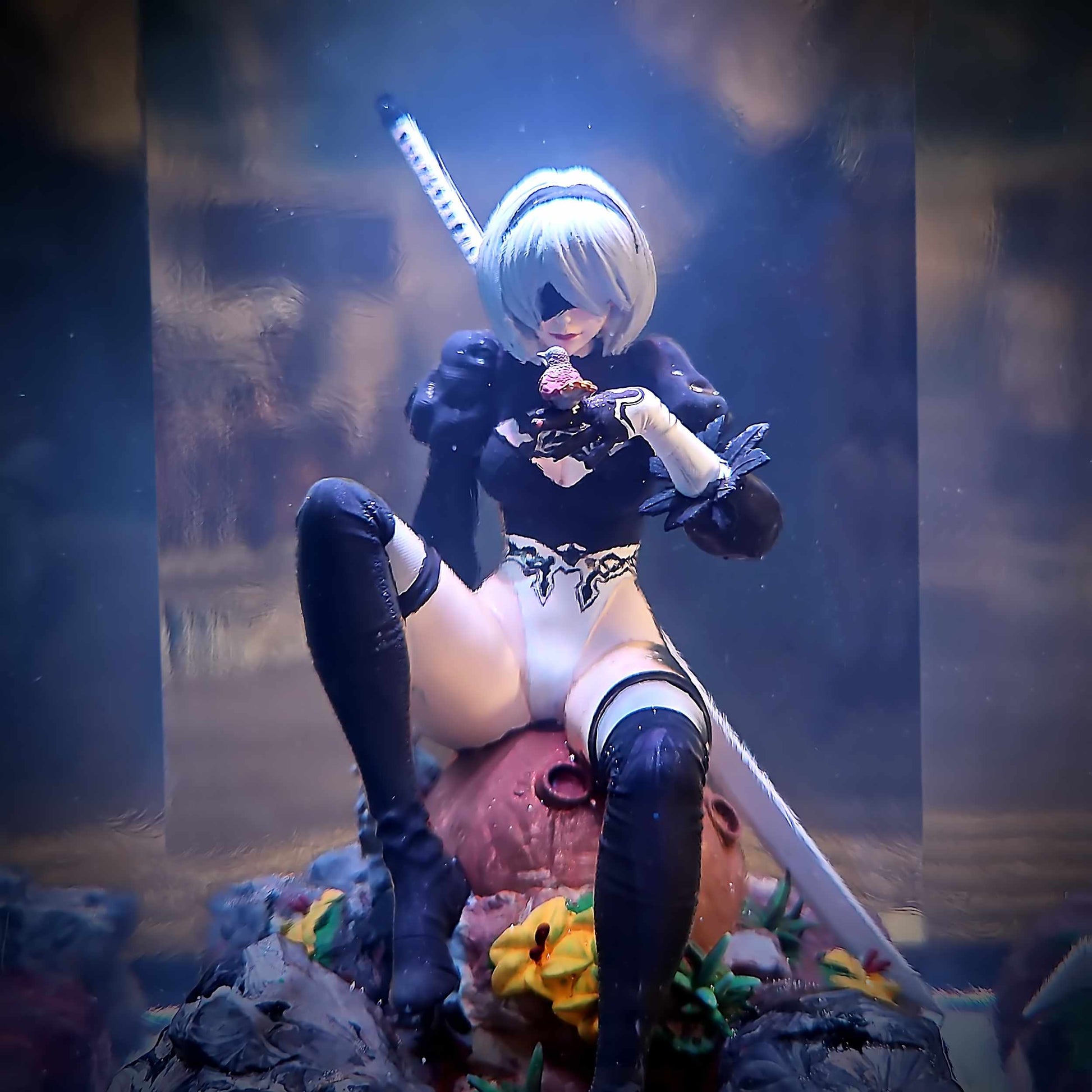 Combat Maiden Android Resin Lamp V2