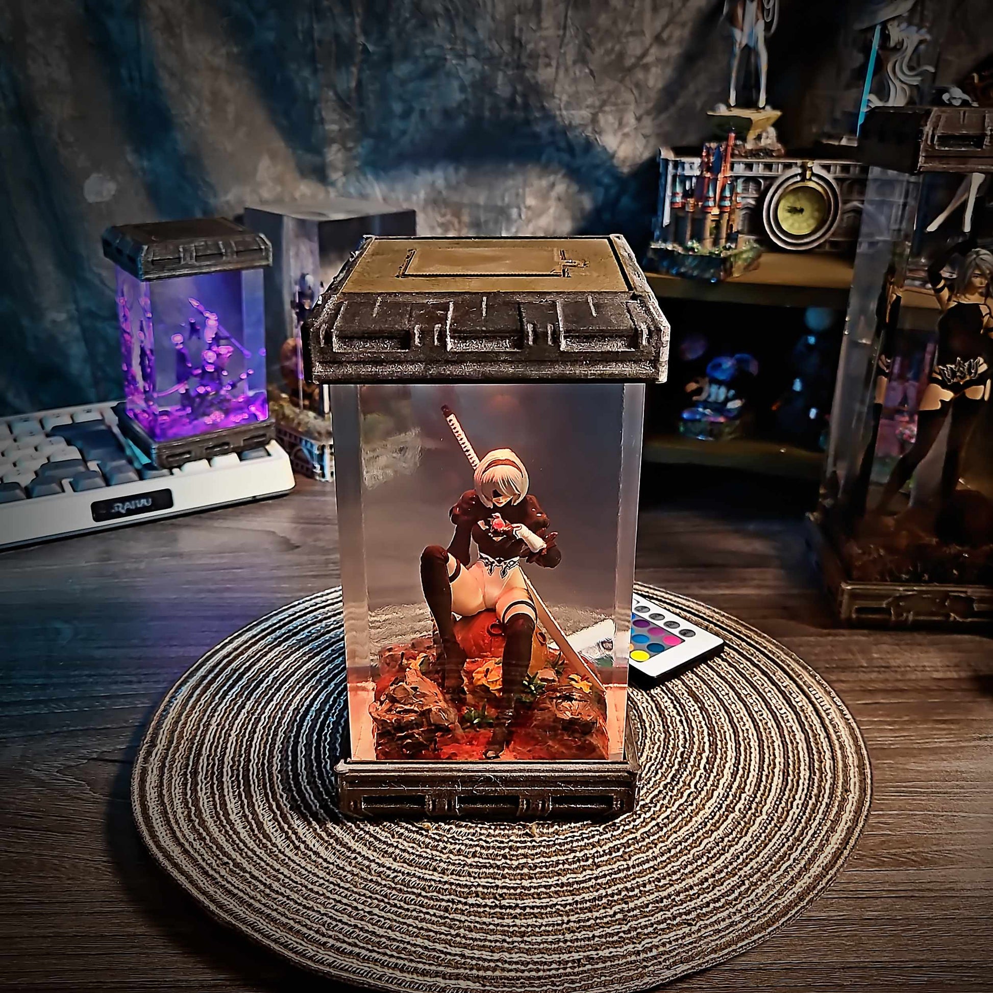 Combat Maiden Android Resin Lamp V2