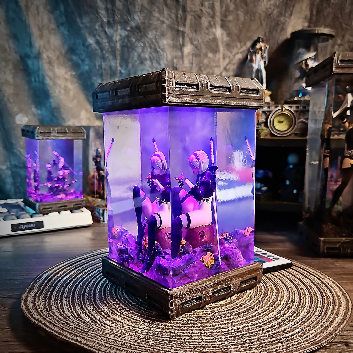 Combat Maiden Android Resin Lamp V2