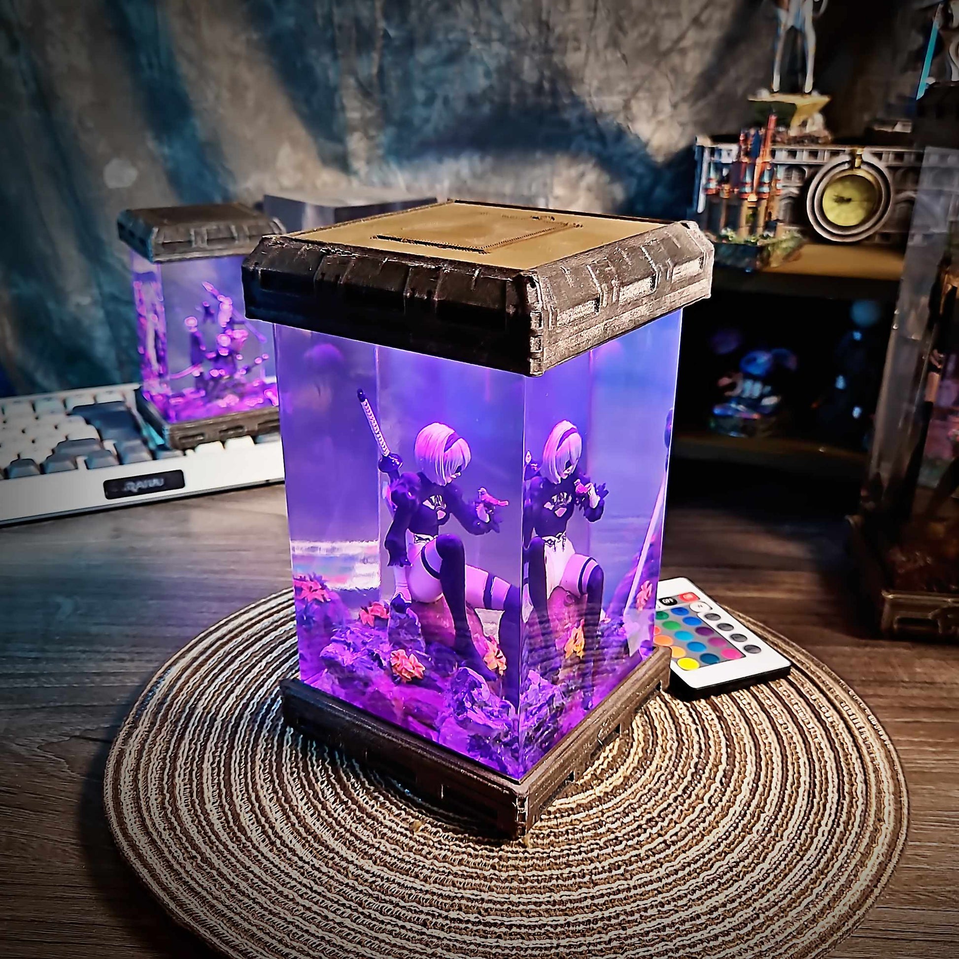 Combat Maiden Android Resin Lamp V2