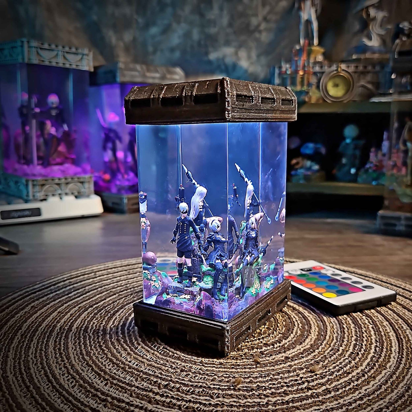 Android Combatant Diorama Resin Lamp