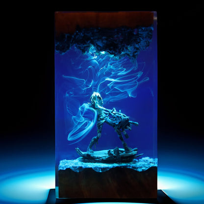 Pigtailed Misfit Outlaw Resin Lamp 02
