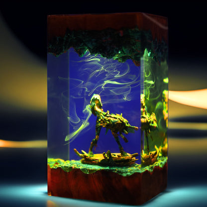 Pigtailed Misfit Outlaw Resin Lamp 02