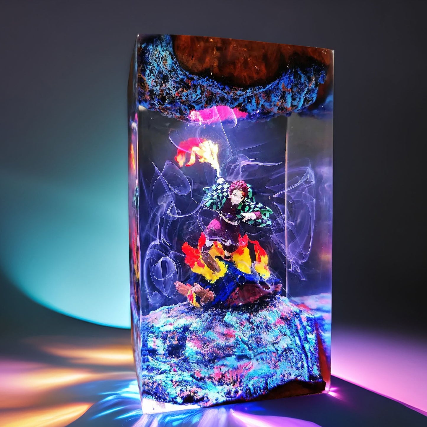 Sun Breath Swordsman Resin Lamp