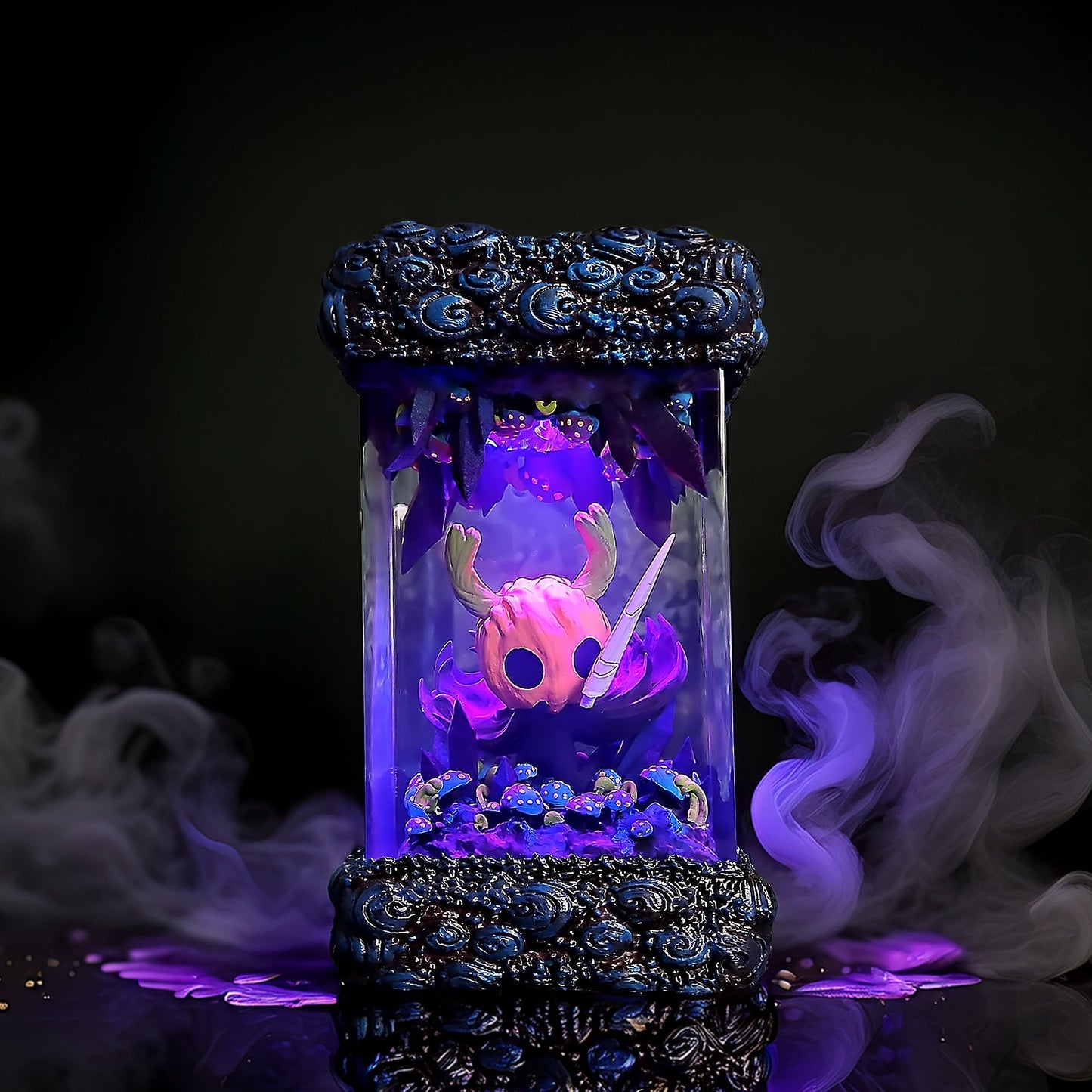 Spectral Bug Pilgrim Halloween Resin Lamp