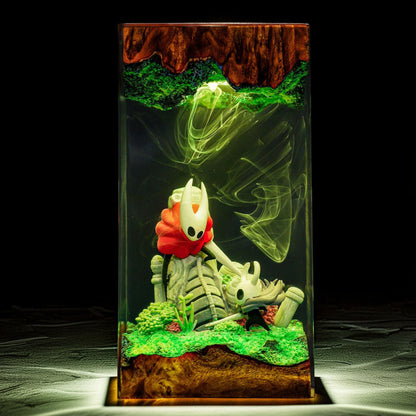 Knight And Crimson Needle Warrior Resin Lamp