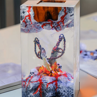 Chained Twin Blades Resin Lamp