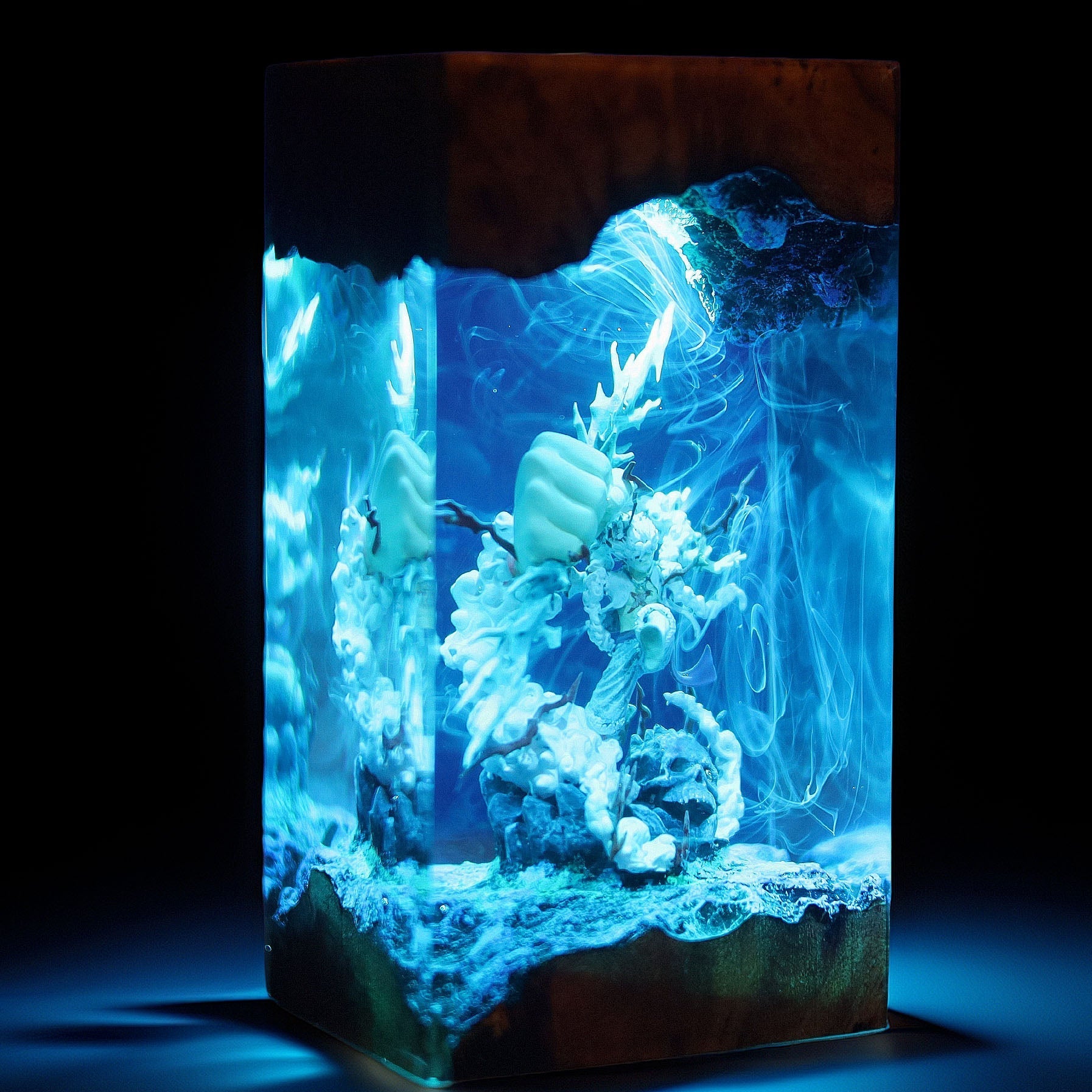 Rubber Pirate Awakened Resin Lamp 04