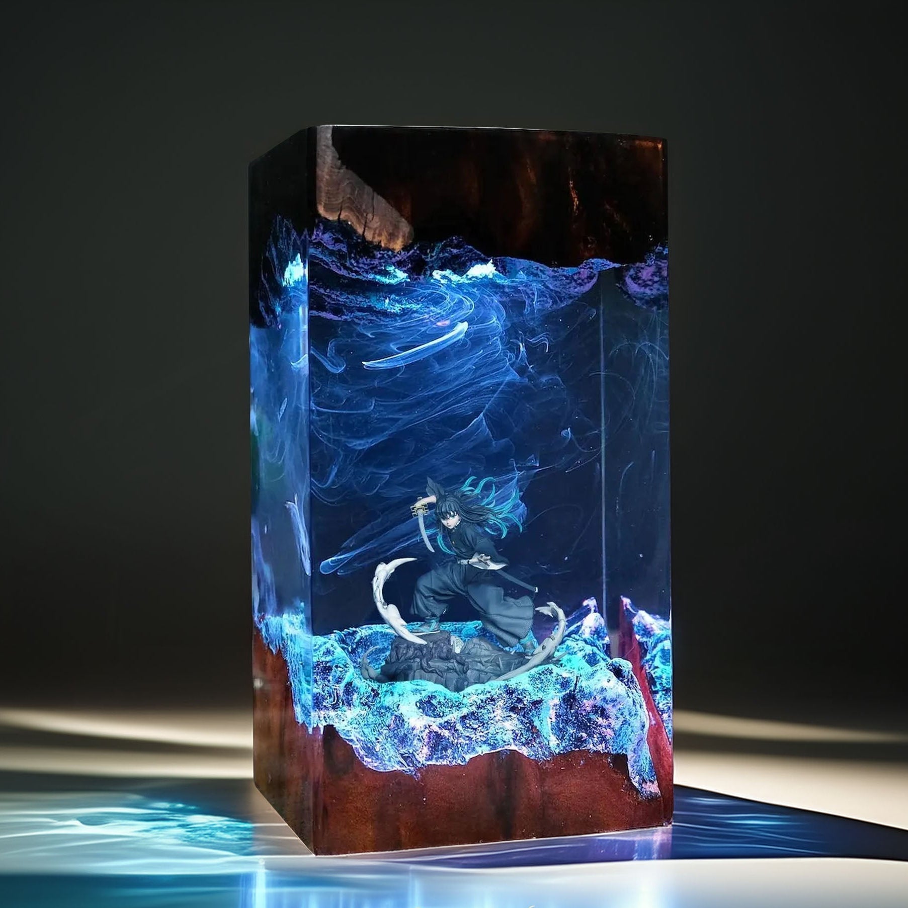 Mist Pillar Boy Resin Lamp